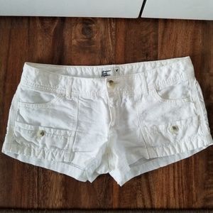 AE || White Shorts
